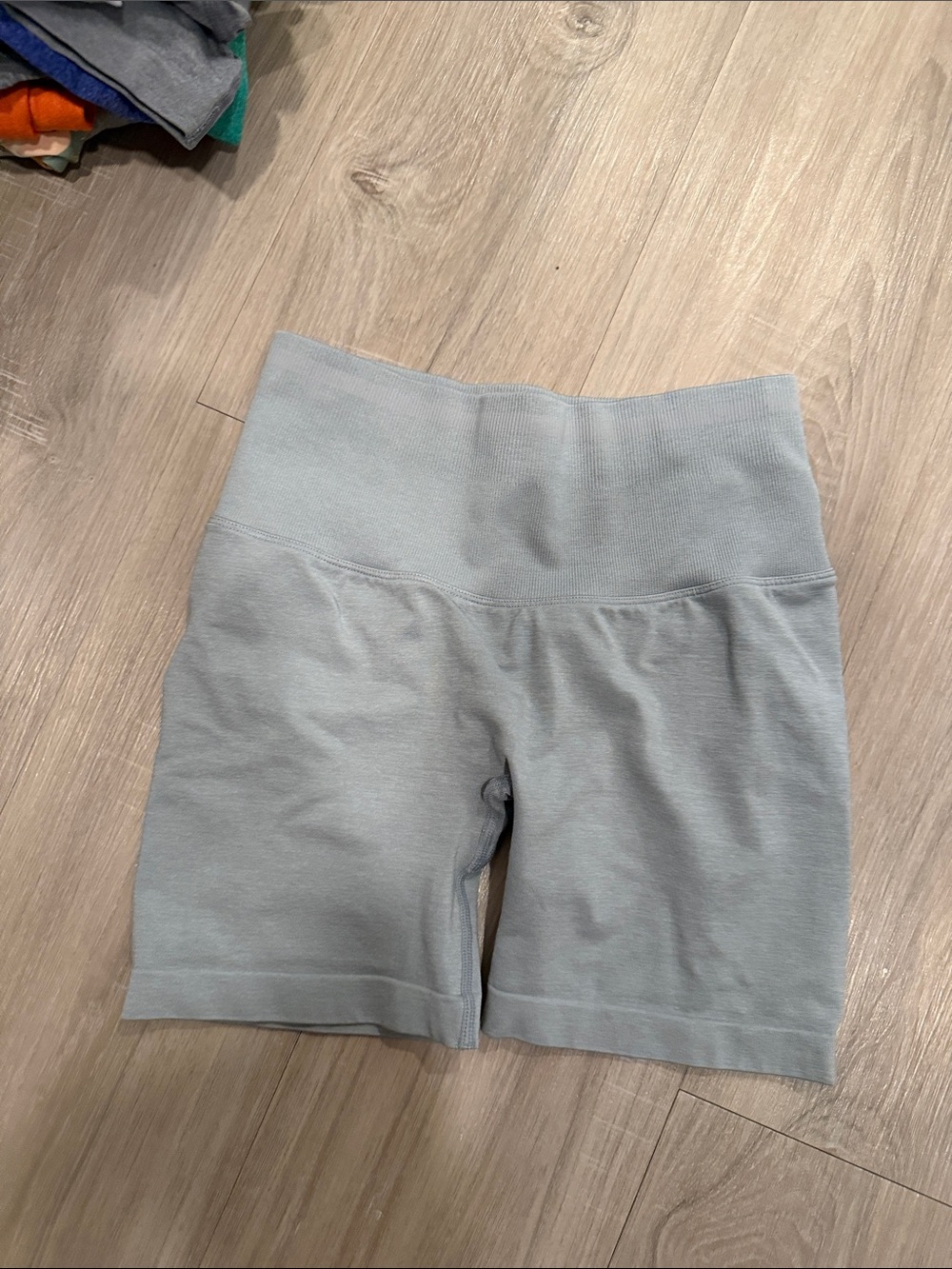 BuffBunny Light Gray High-Waist Seamless Bike Shorts